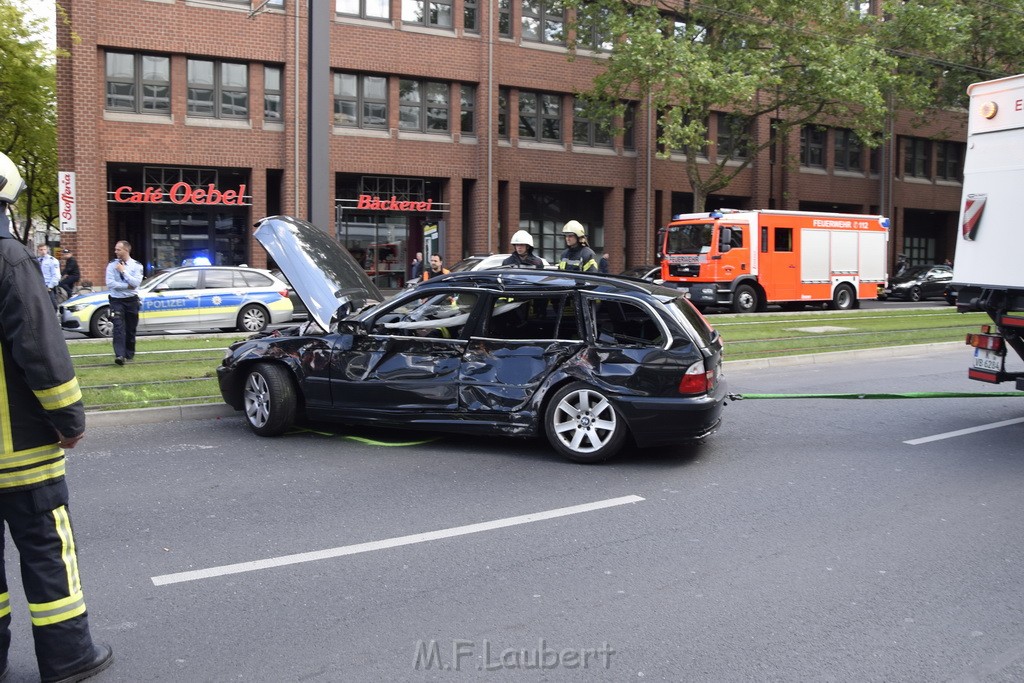 VU PKW Strab Koeln Mitte Caecilienstr Hohe Str P49.JPG - Miklos Laubert